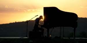 “Moon in June”, due eventi unici ed irripetibili,come sempre al tramonto