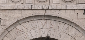 Arco Etrusco Perugia: non è crollato, pesce d&#039;Aprile