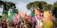 A TODI è UN’ESPLOSIONE DI COLORI CON HOLI SUMMER FESTIVAL